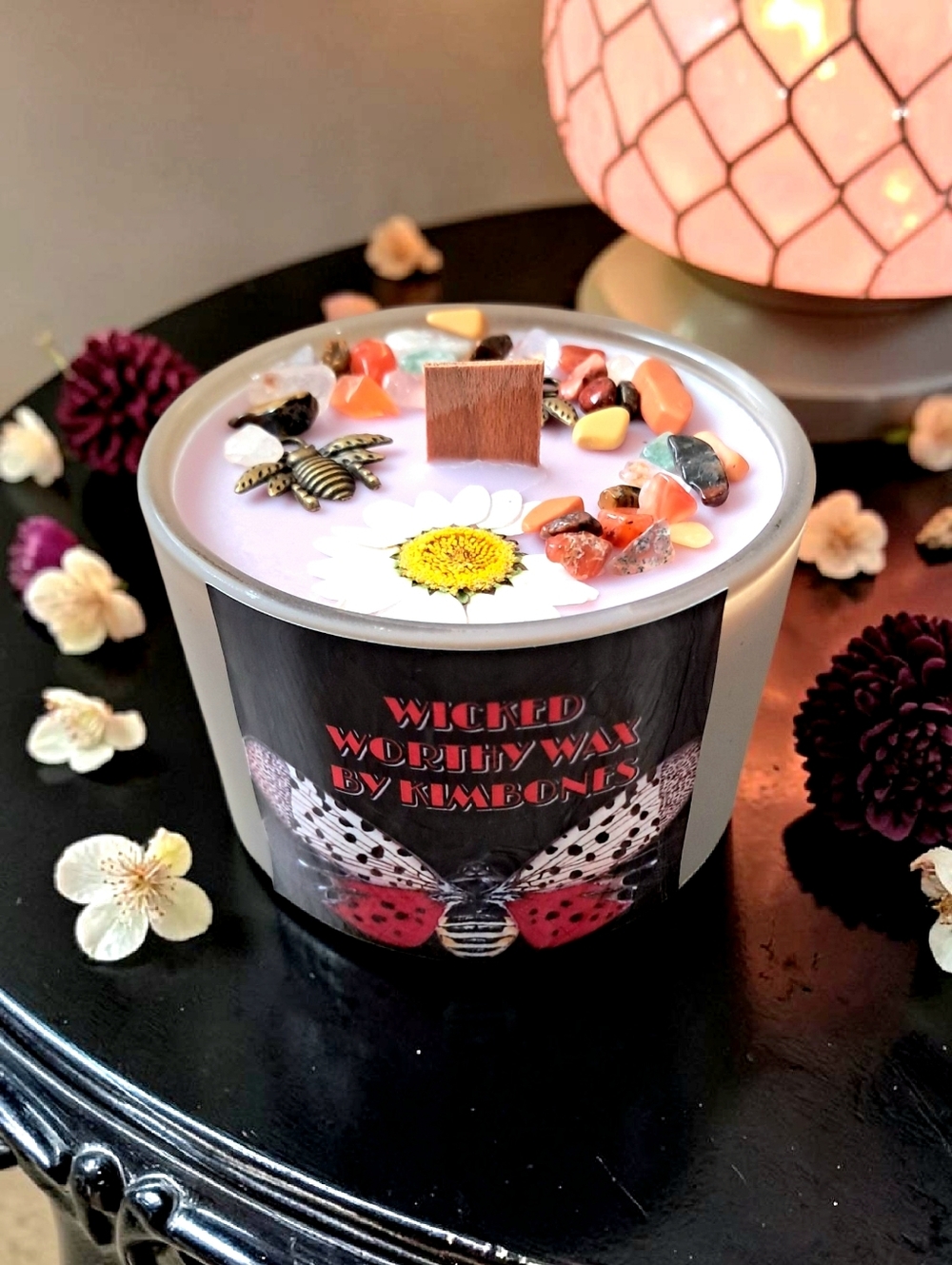 Hand Crafted , Wicked Worthy Wax, Bee Sweet 4 oz candle - Picture 2 of 3